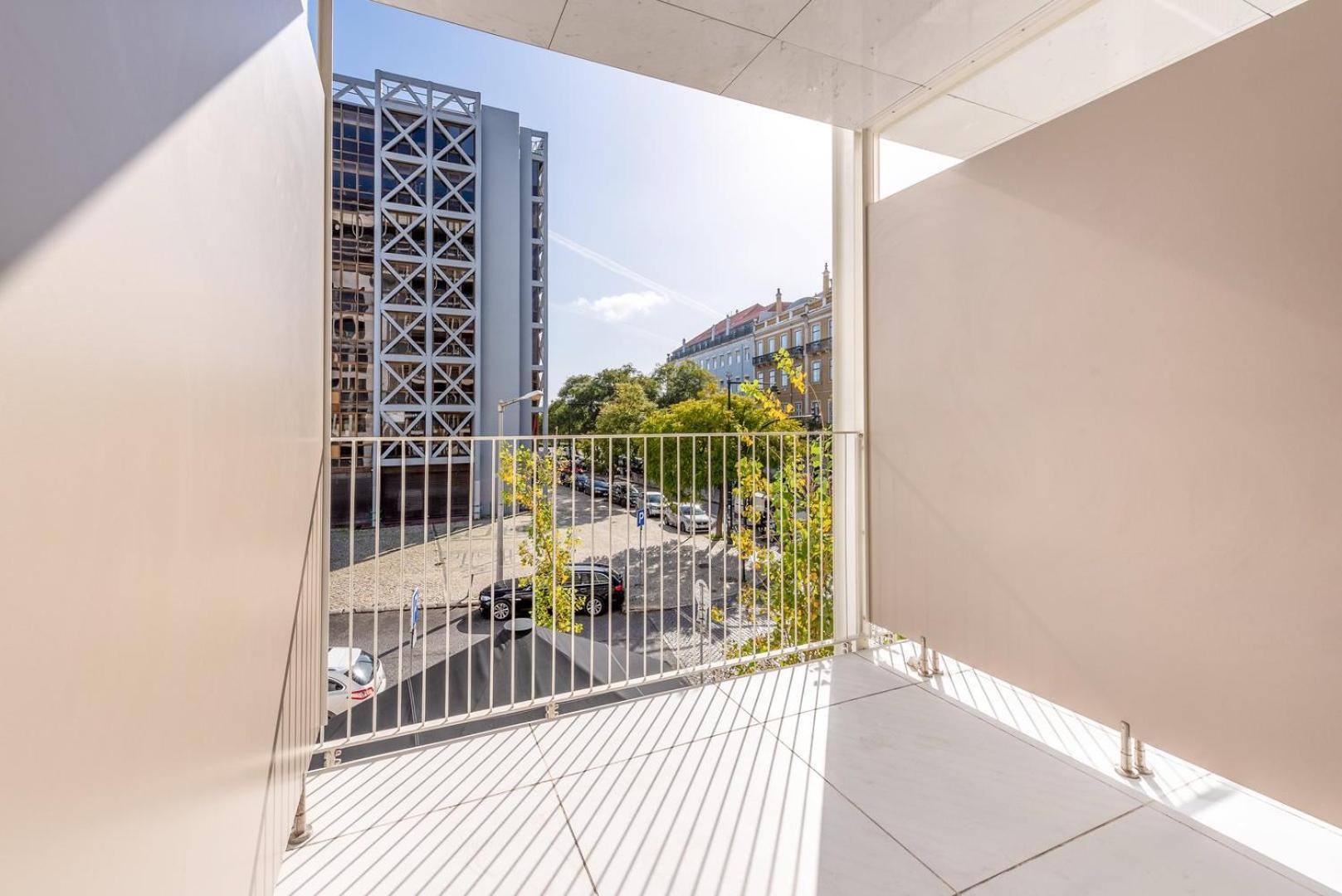 Apartamento Guestready - 2br Apt Carlos I With Terrace And Gym Lisboa